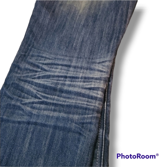 Almost Famous distressed jeans - Picture 6 of 7